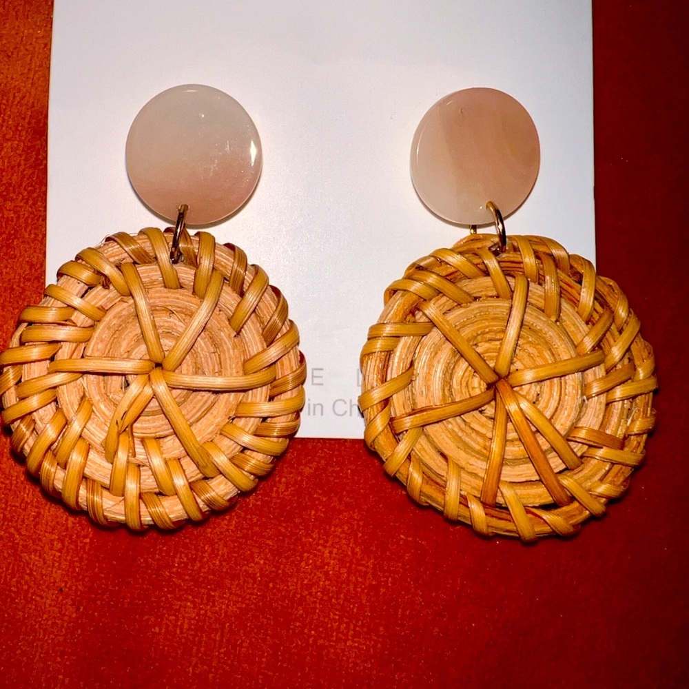 Handmade wooden earring